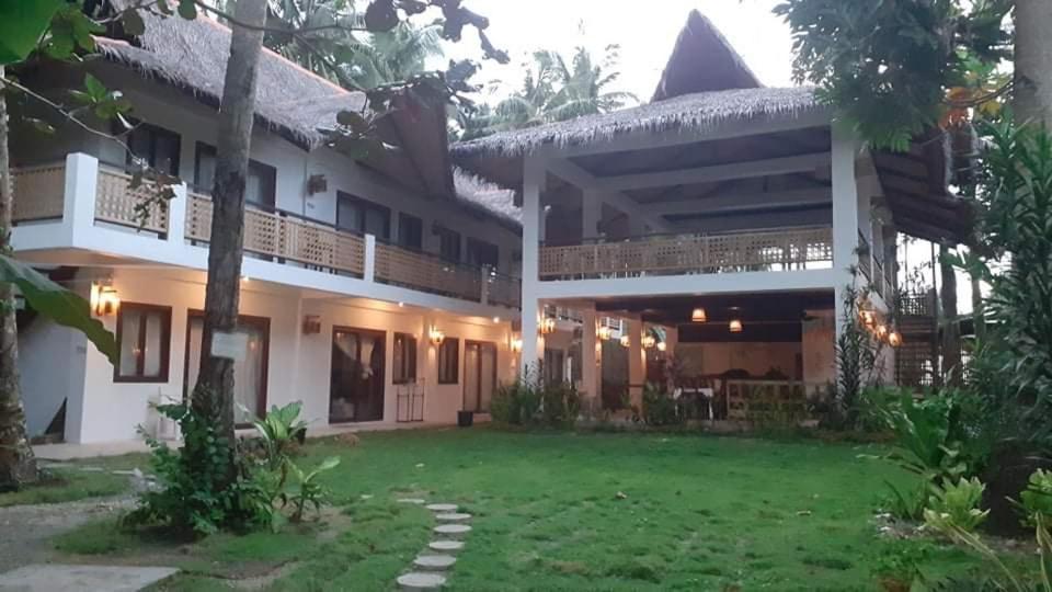 Payag Suites General Luna  Extérieur photo